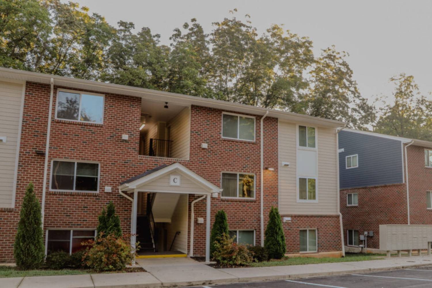 Pinecrest Apartments