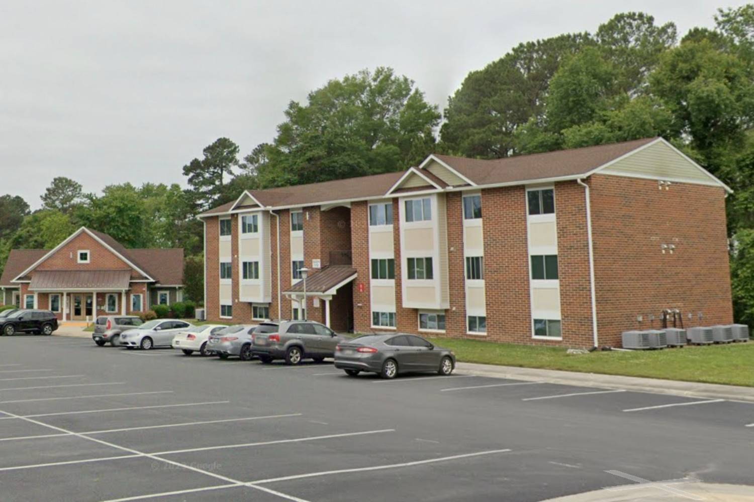 Stewarts Neck Apartments